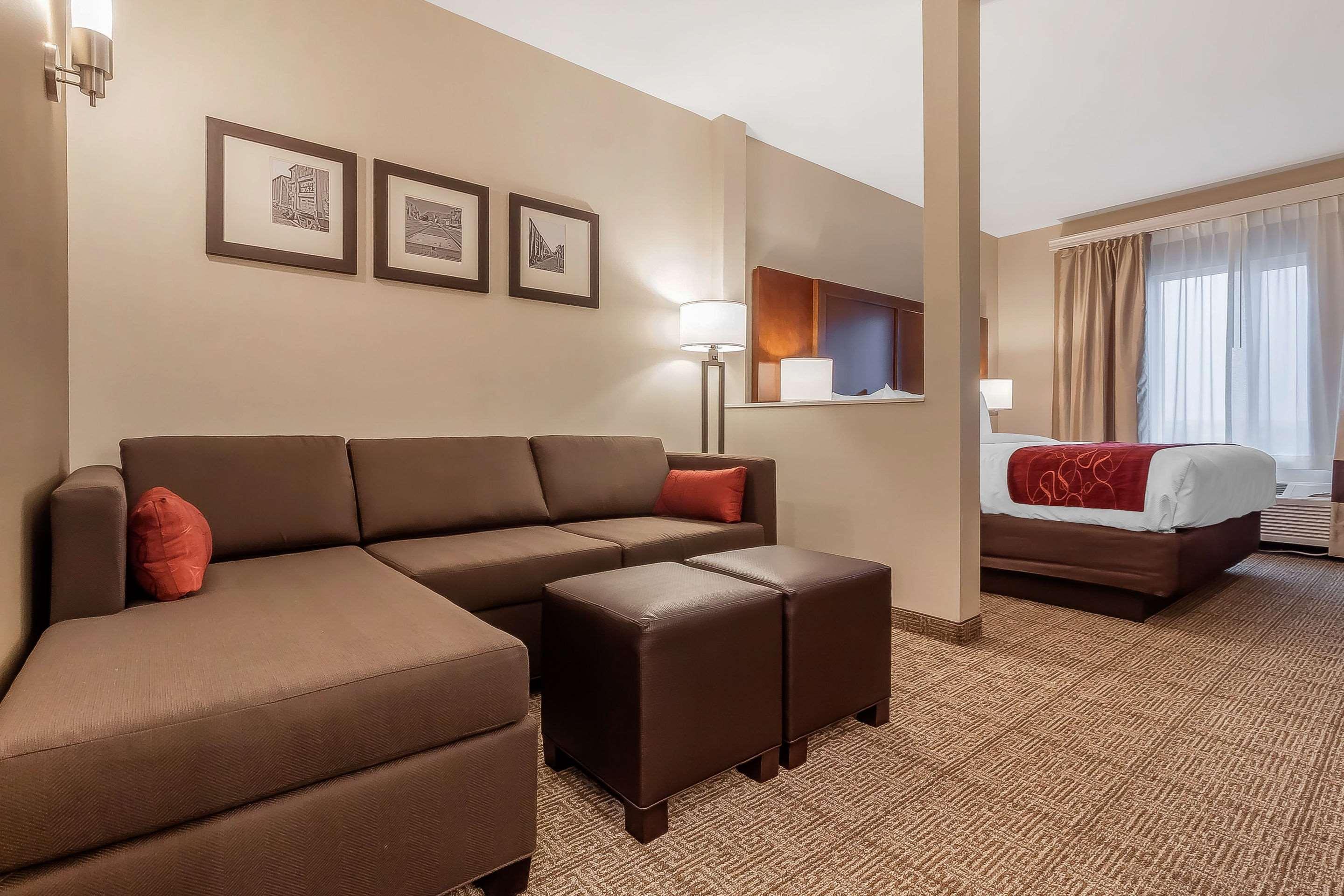 คอมฟอร์ต สวีท ลา วิสตา - โอมาฮา Hotel ลาวิสตา ภายนอก รูปภาพ